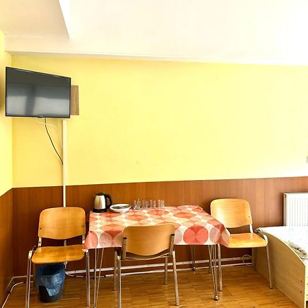 Hostel Nuove Frontiere Neisse Exterior foto